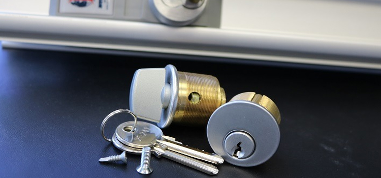 Commercial Lock Installation Mira Loma